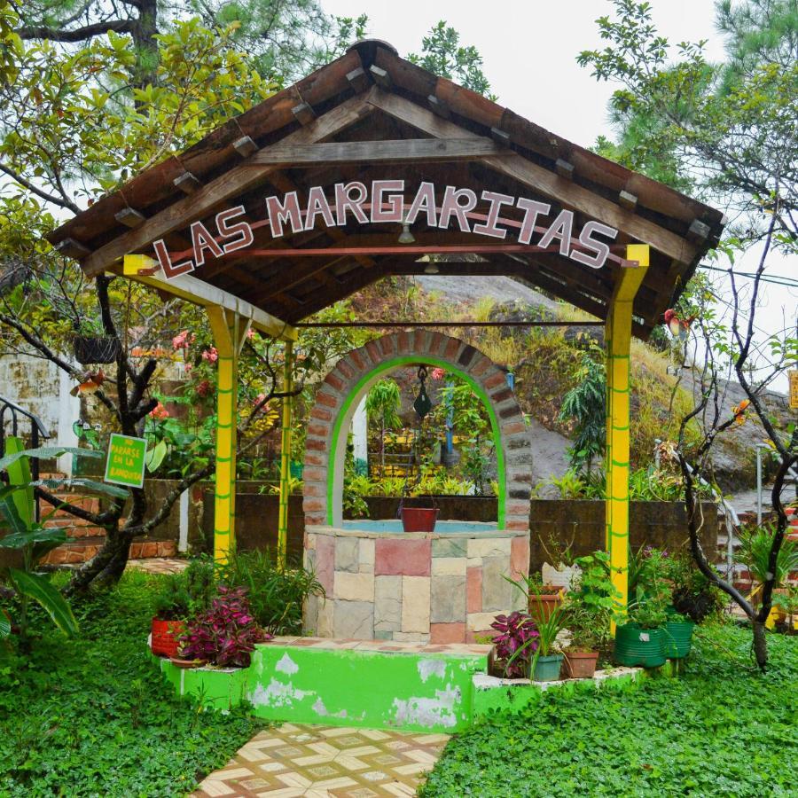 Hotel Y Restaurante Las Margaritas Perquín Exterior foto